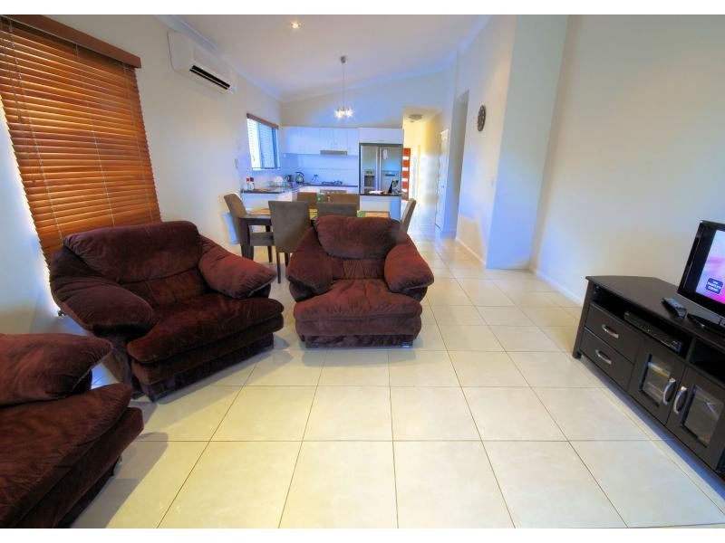1 Burnham Street, Kirwan QLD 4817
