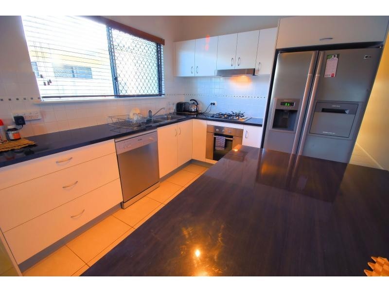 1 Burnham Street, Kirwan QLD 4817