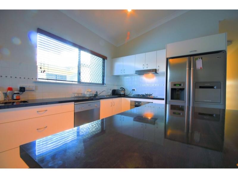 1 Burnham Street, Kirwan QLD 4817
