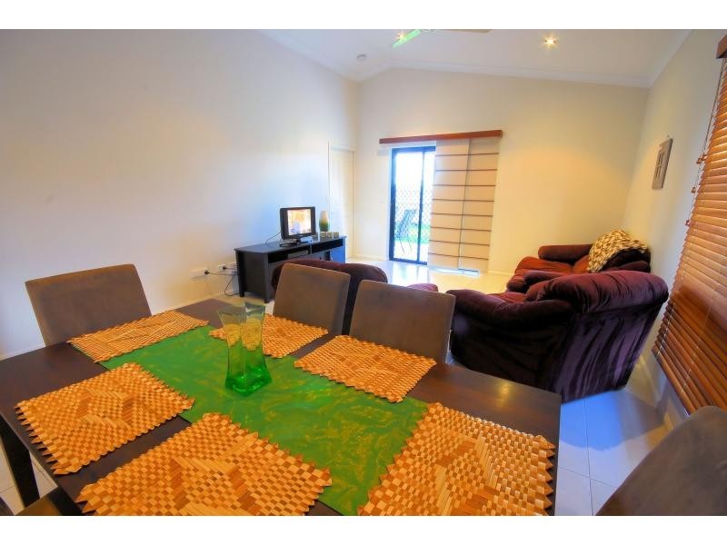 1 Burnham Street, Kirwan QLD 4817