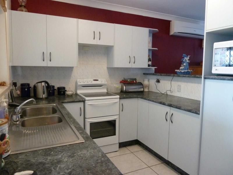 10 Barnaby Court, Burdell QLD 4818