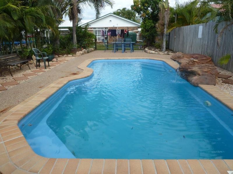 10 Barnaby Court, Burdell QLD 4818