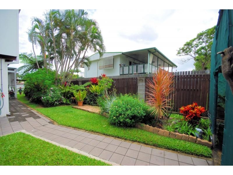 22 Hammond Way, Kelso QLD 4815