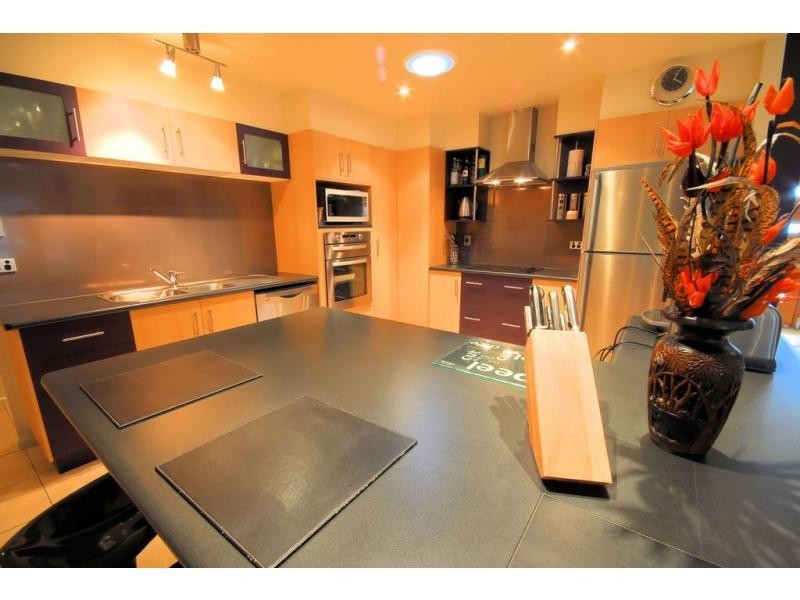 27 Bamboo Crescent, Mount Louisa QLD 4814