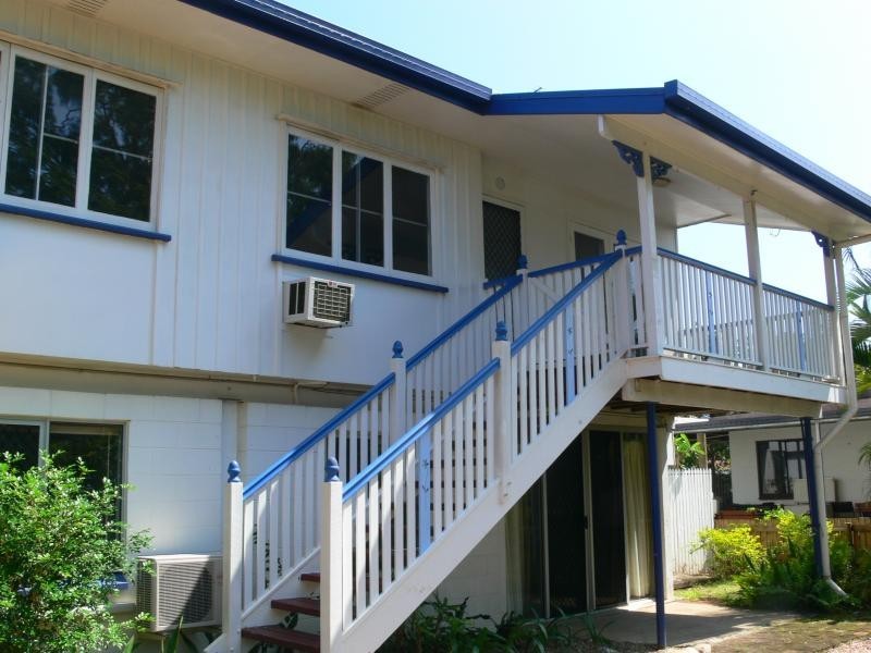 9 Saunders Beach Road, Saunders Beach QLD 4818