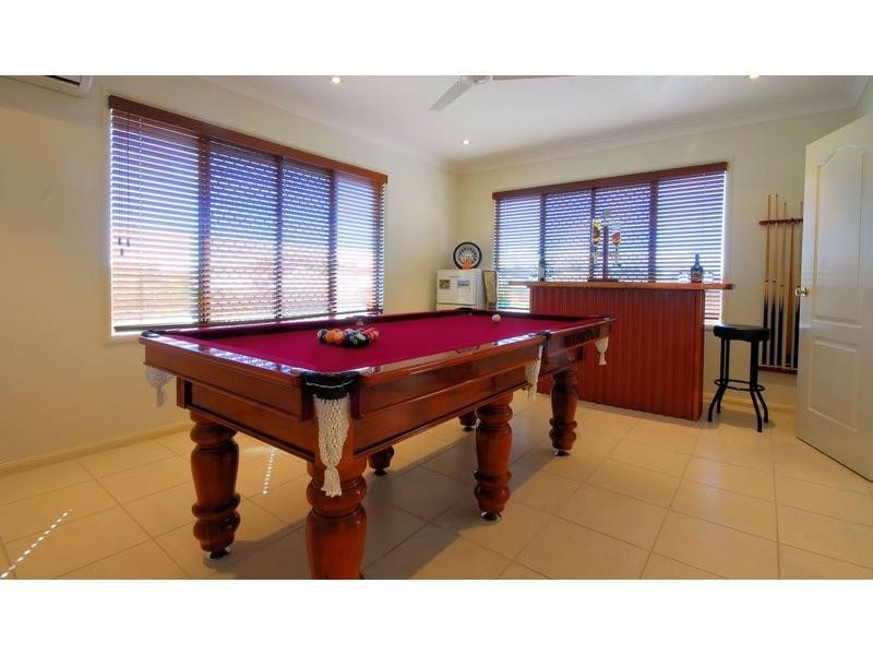 105 Shutehaven Circuit, Bushland Beach QLD 4818