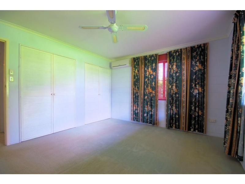 1 Lotus Court, Bushland Beach QLD 4818