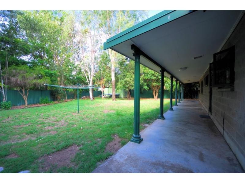 1 Lotus Court, Bushland Beach QLD 4818