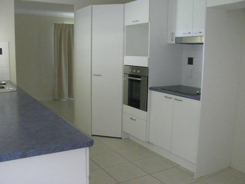 24 Tambo Court, Mount Louisa QLD 4814