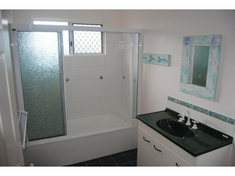 59 Feeney Avenue, Rasmussen QLD 4815