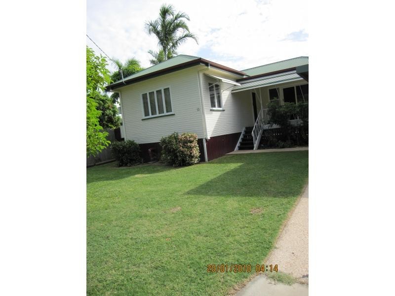 13 Halloran Street, Hermit Park QLD 4812