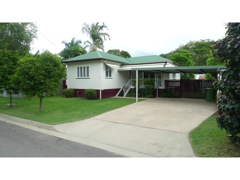 13 Halloran Street, Hermit Park QLD 4812