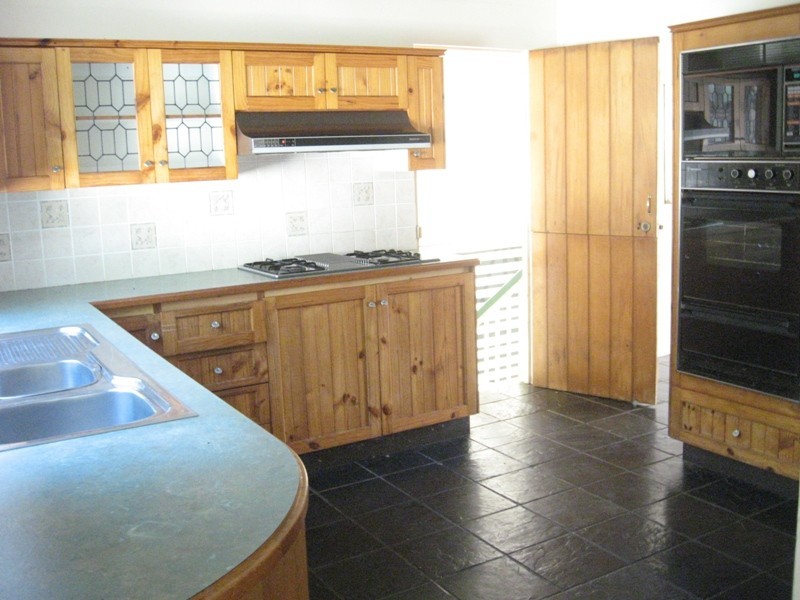 82 Eyre Street, North Ward QLD 4810