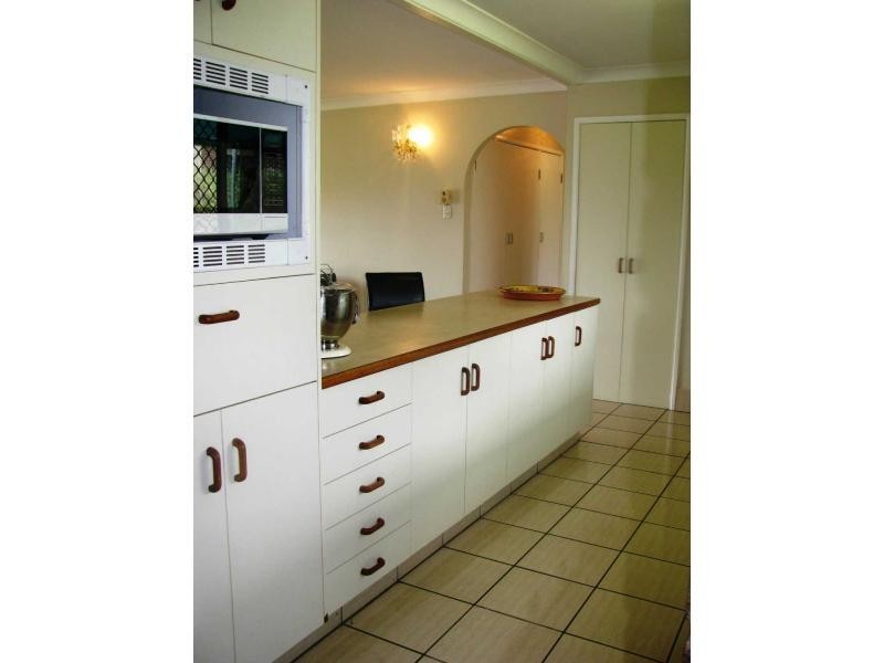 25 Chisholm Trail, Oak Valley QLD 4811