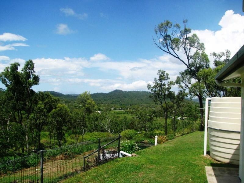 25 Chisholm Trail, Oak Valley QLD 4811