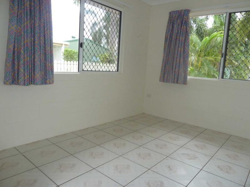 2 Elite Court, Rasmussen QLD 4815