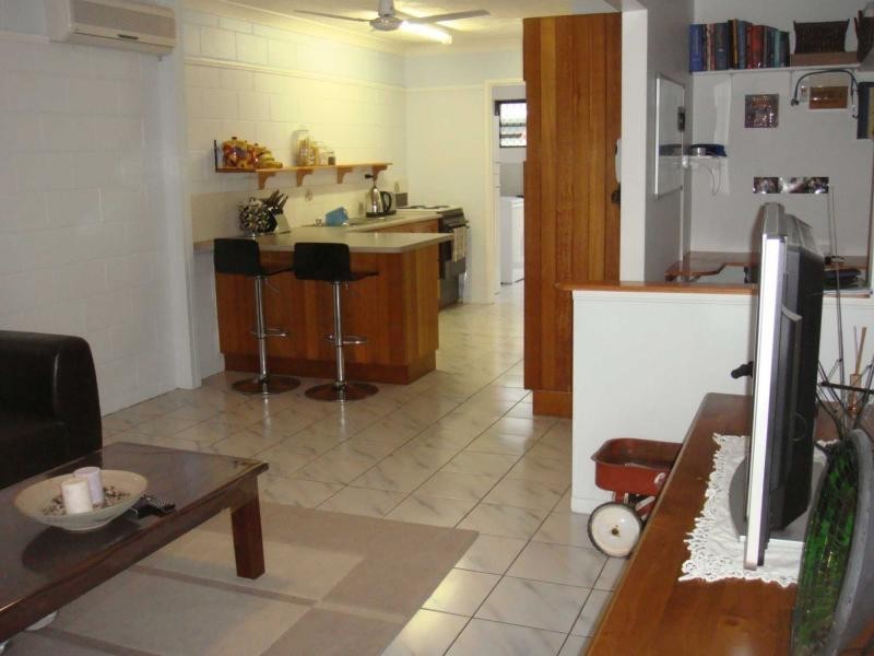 4/27 Camp Street, Mundingburra QLD 4812