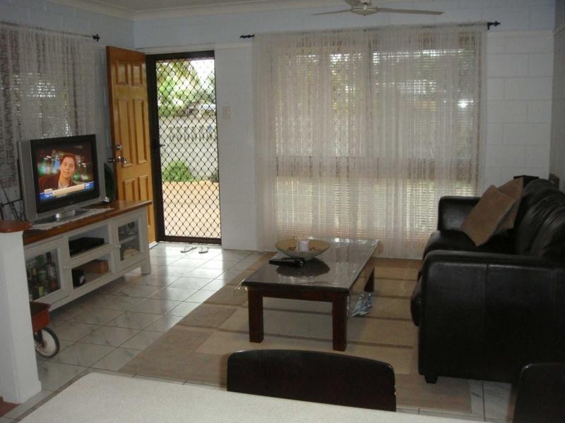 4/27 Camp Street, Mundingburra QLD 4812