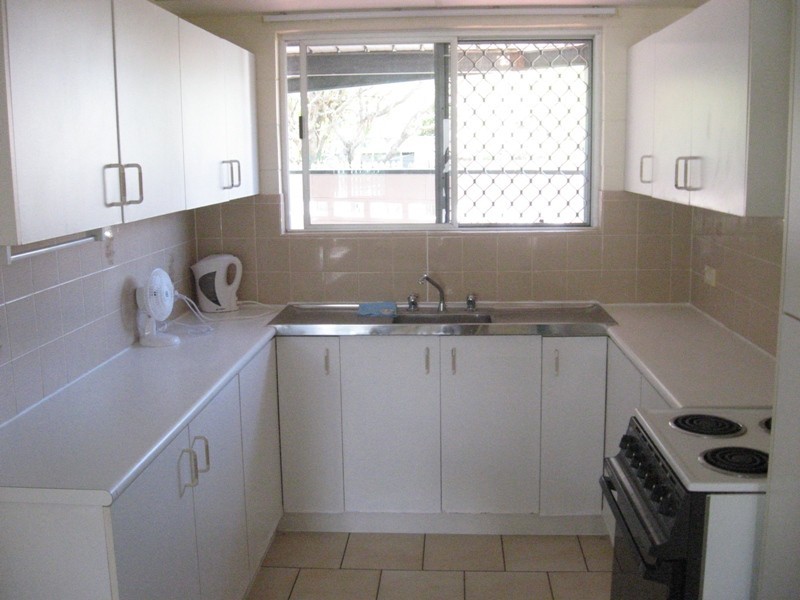 5/2 Isley Street, North Ward QLD 4810