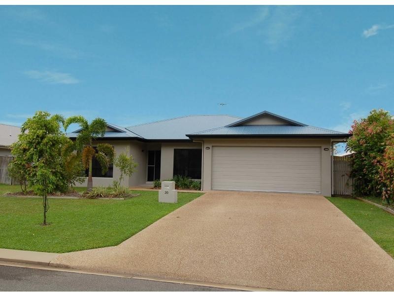20 Eshelby Street, Bushland Beach QLD 4818