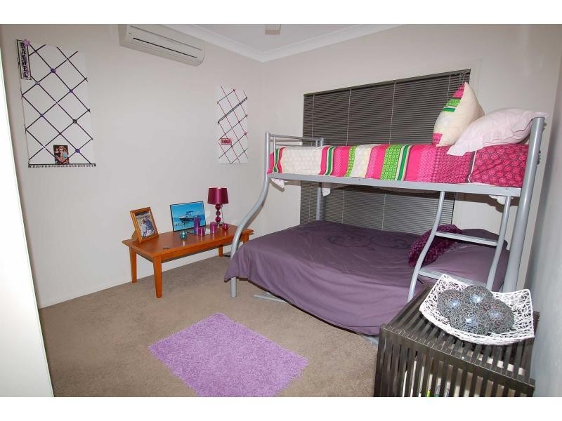 20 Eshelby Street, Bushland Beach QLD 4818