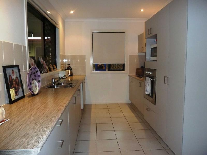 13 Thornbill Close, Kelso QLD 4815