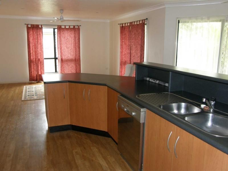 14 Cleary Street, Kirwan QLD 4817