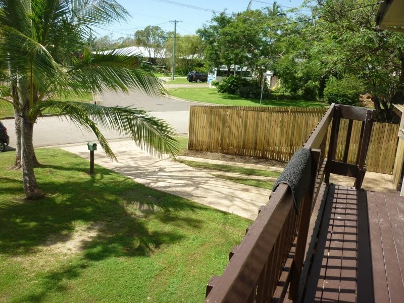 25 Valencia Street, Cranbrook QLD 4814