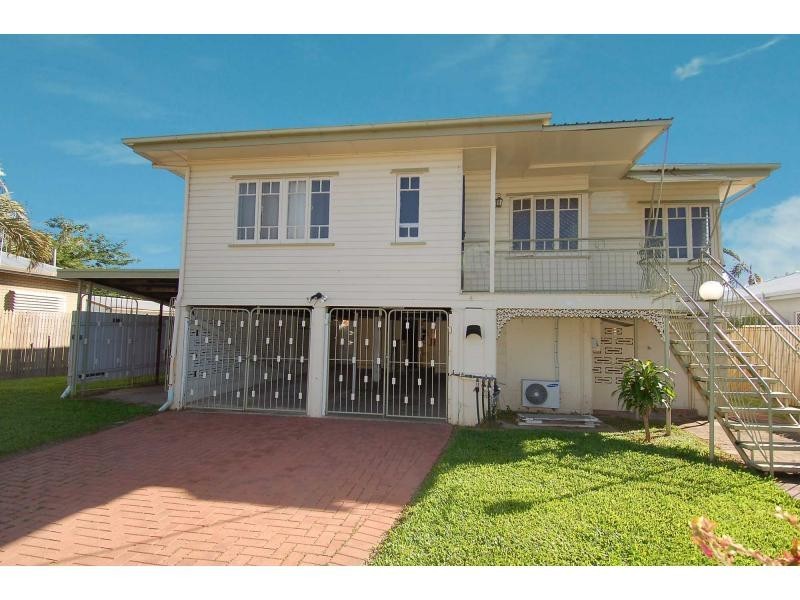 4 Goodwin Street, Currajong QLD 4812