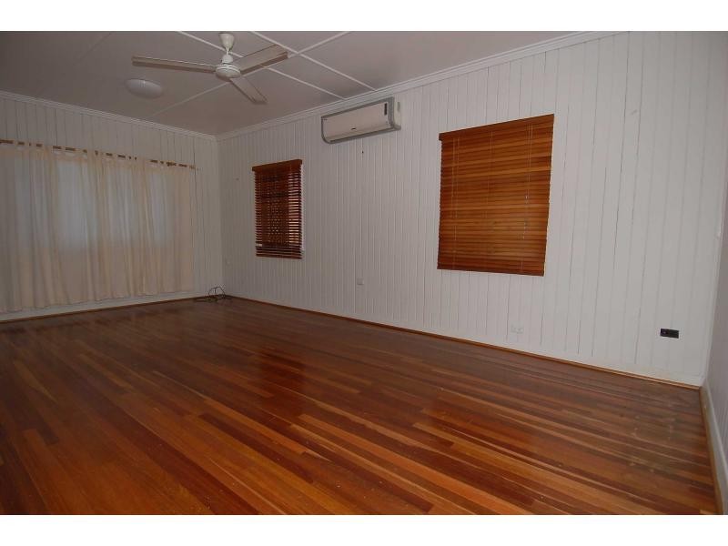 4 Goodwin Street, Currajong QLD 4812