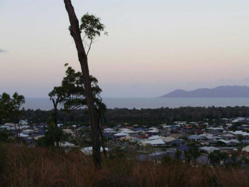 88 Goicoechea Drive, Bushland Beach QLD 4818