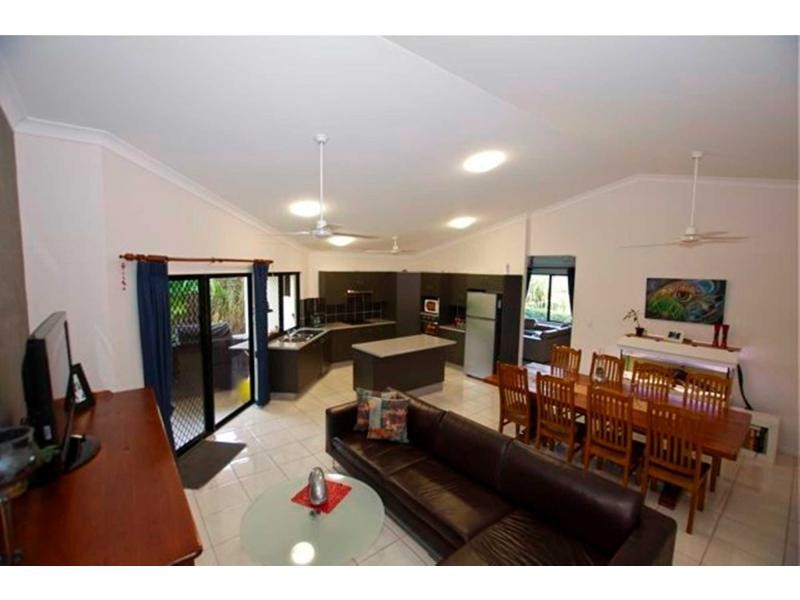 31 Woodwark Drive, Bushland Beach QLD 4818