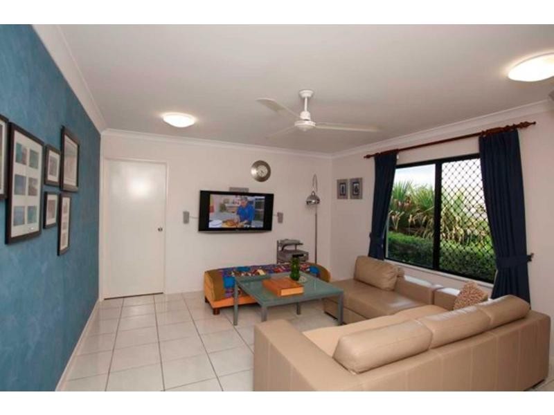 31 Woodwark Drive, Bushland Beach QLD 4818