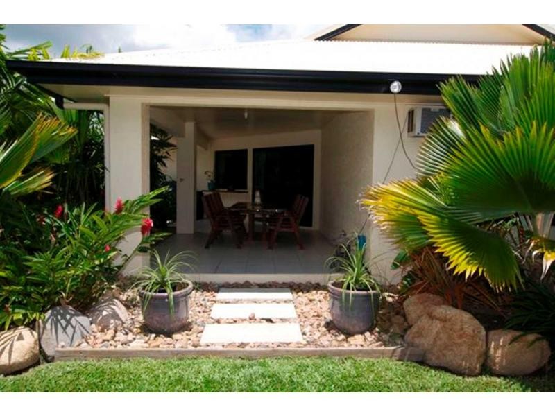 31 Woodwark Drive, Bushland Beach QLD 4818