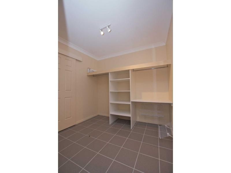 37 Gilmour Crescent, Kirwan QLD 4817