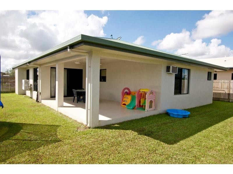 18 Dundabella Drive, Deeragun QLD 4818