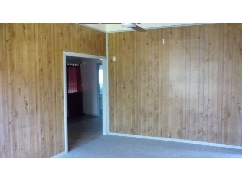 104 Queens Road, Hermit Park QLD 4812