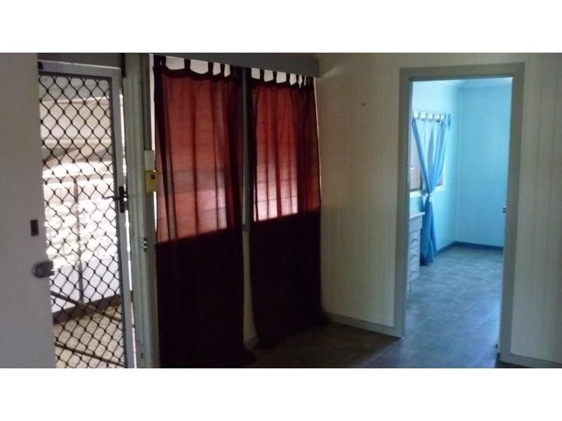 104 Queens Road, Hermit Park QLD 4812