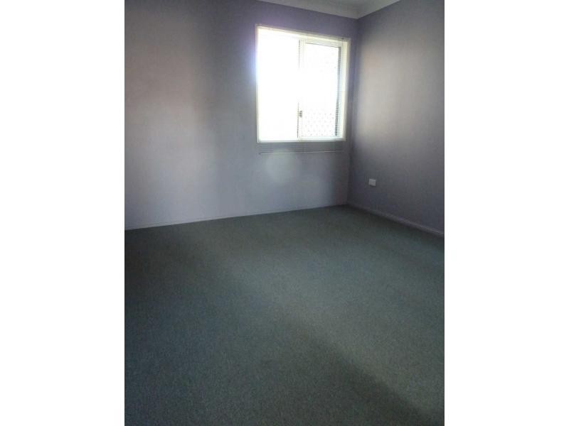 25 Chiquita Avenue, Rasmussen QLD 4815