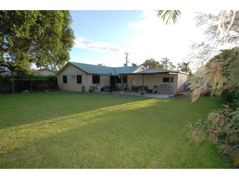 1 Feeney Avenue, Rasmussen QLD 4815