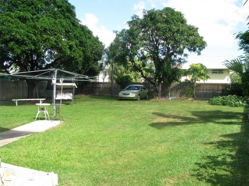 13 Punari Street, Currajong QLD 4812