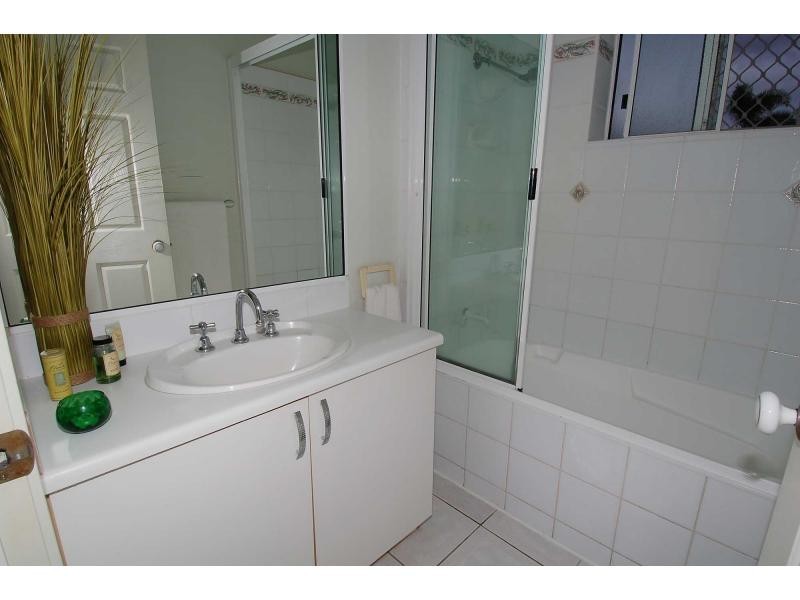 11 Jamar Court, Burdell QLD 4818