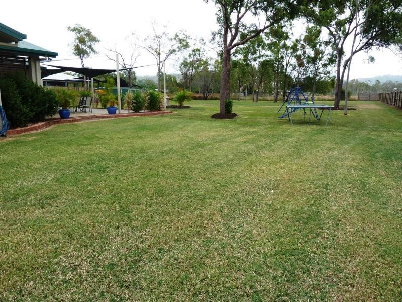 19 Veales Road, Jensen QLD 4818