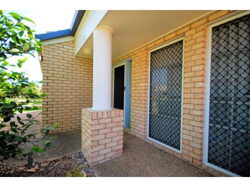 77 Phoenix Parade, Kirwan QLD 4817