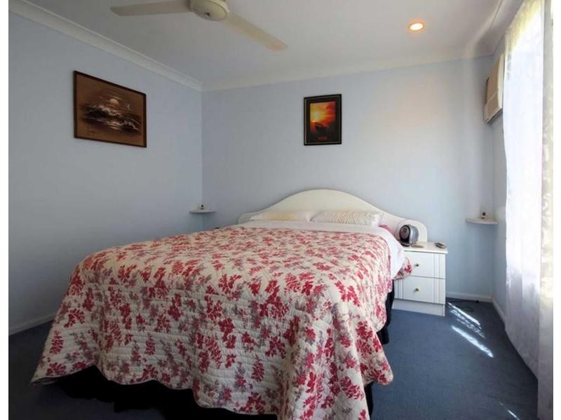 77 Phoenix Parade, Kirwan QLD 4817