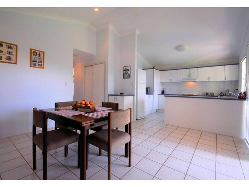 77 Phoenix Parade, Kirwan QLD 4817