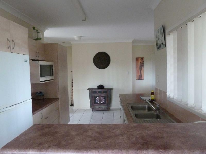 19 Veales Road, Jensen QLD 4818