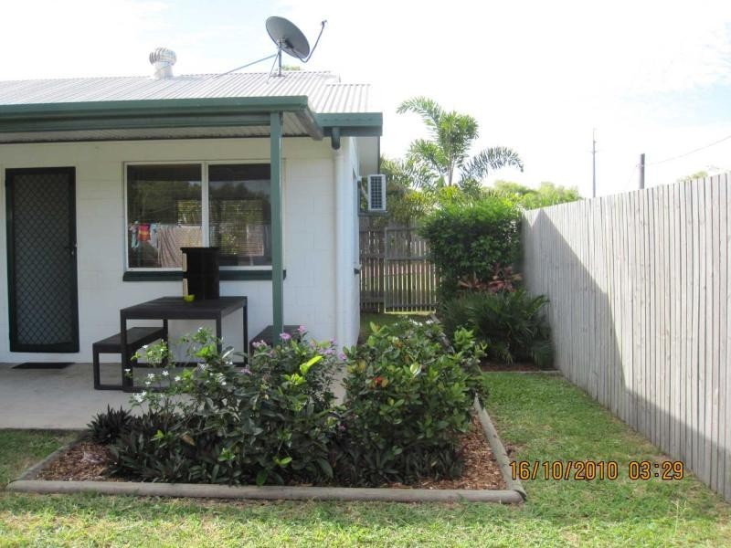22 Mcpherson Street, Oonoonba QLD 4811