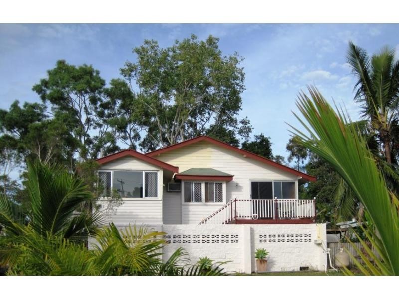 37 Renecol Avenue, Rasmussen QLD 4815