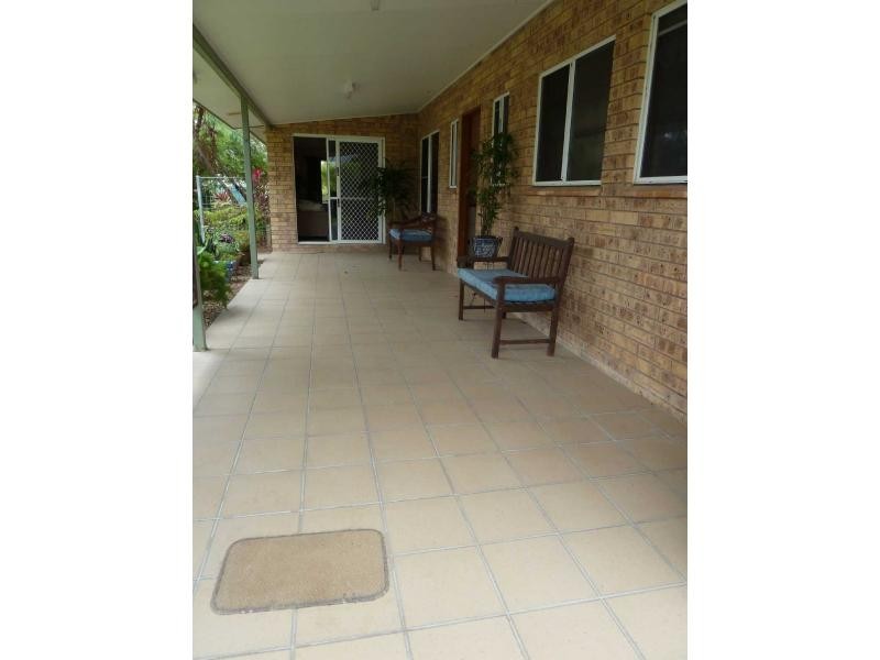 8 Fairway Close, Kirwan QLD 4817
